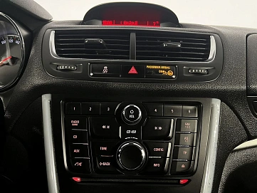 Opel Mokka, 2014г, передний привод, автомат