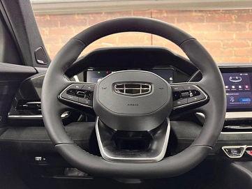 Geely Monjaro, 2024г, полный привод, автомат