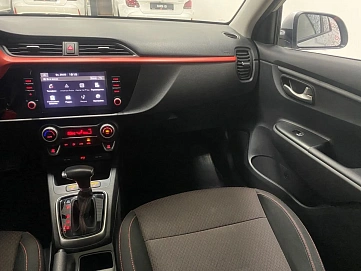 Kia Rio, 2021г., передний привод, автомат