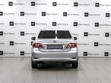 Toyota Corolla, 2012г, передний привод, механика