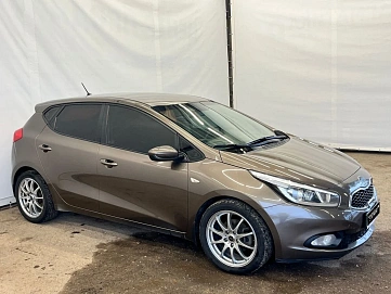 Kia Ceed, 2013г, передний привод, автомат