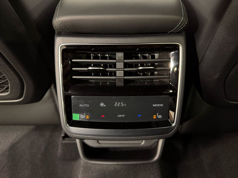 Geely Monjaro, 2025г., передний привод, автомат