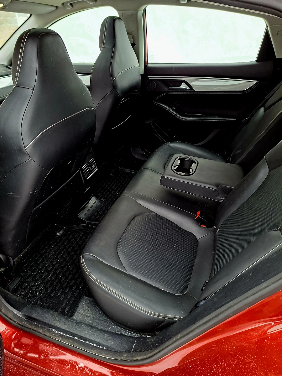 JAC J7, 2023г., передний привод, вариатор