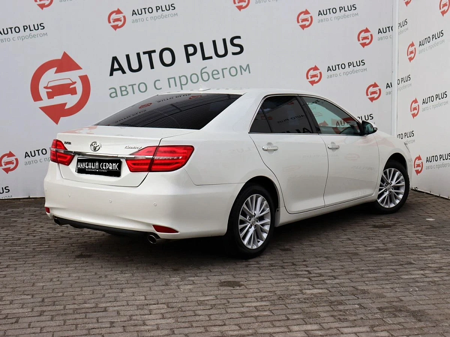 Toyota Camry, 2017г., передний привод, автомат