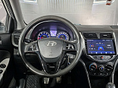 Hyundai Solaris, 2011г., передний привод, механика