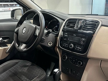 Renault Logan, 2018г, передний привод, автомат