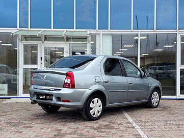 Renault Logan, 2011г, передний привод, автомат