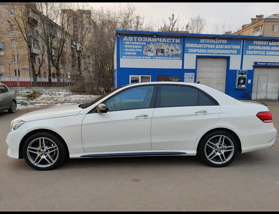 Mercedes-Benz E-Класс, 2014г., полный привод, автомат