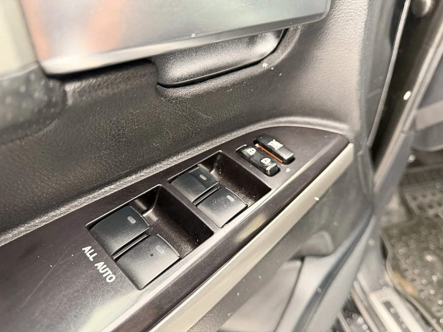 Toyota Land Cruiser, 2016г., передний привод, автомат