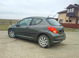 Peugeot 207, 2008г, передний привод, механика