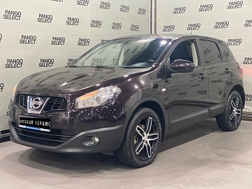 Nissan Qashqai, 2011г, передний привод, механика