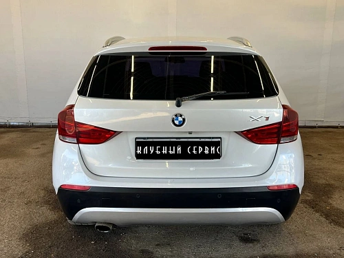 BMW X1, 2011г, полный привод, автомат