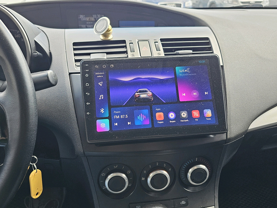 Mazda 3, 2011г., передний привод, автомат
