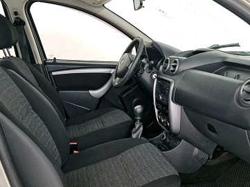 Renault Duster, 2012г, передний привод, механика