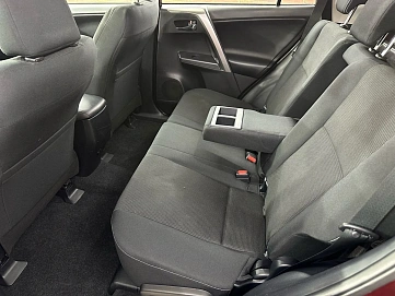 Toyota RAV4, 2019г, полный привод, вариатор