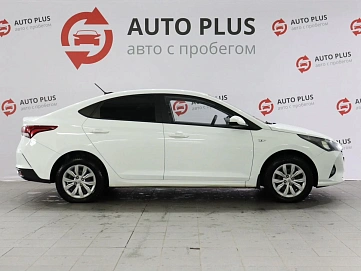 Hyundai Solaris, 2020г, передний привод, автомат