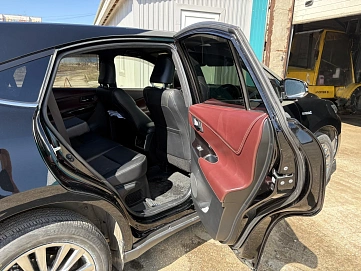 Toyota Harrier, 2019г, полный привод, вариатор