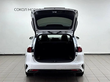 Kia Ceed, 2021г, передний привод, робот