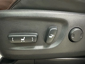 Toyota Land Cruiser Prado, 2019г, полный привод, автомат