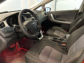 Kia Ceed, 2015г., передний привод, автомат