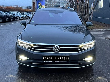 Volkswagen Passat, 2019г, полный привод, робот