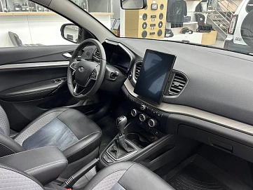 Lada (ВАЗ) Vesta, 2023г, передний привод, механика