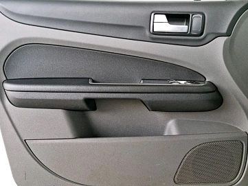 Ford Focus, 2010г, передний привод, механика