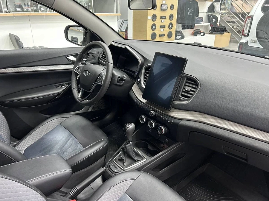 Lada (ВАЗ) Vesta, 2023г., передний привод, механика