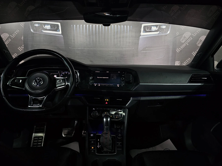 Volkswagen Jetta, 2019г., передний привод, робот