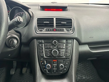 Opel Meriva, 2011г, передний привод, механика