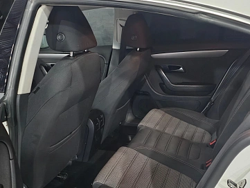 Volkswagen Passat CC, 2011г, передний привод, робот