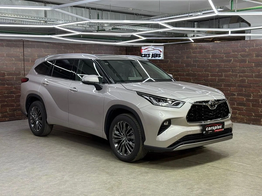Toyota Highlander, 2025г., полный привод, автомат