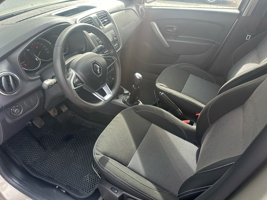 Renault , 2021г., передний привод, механика