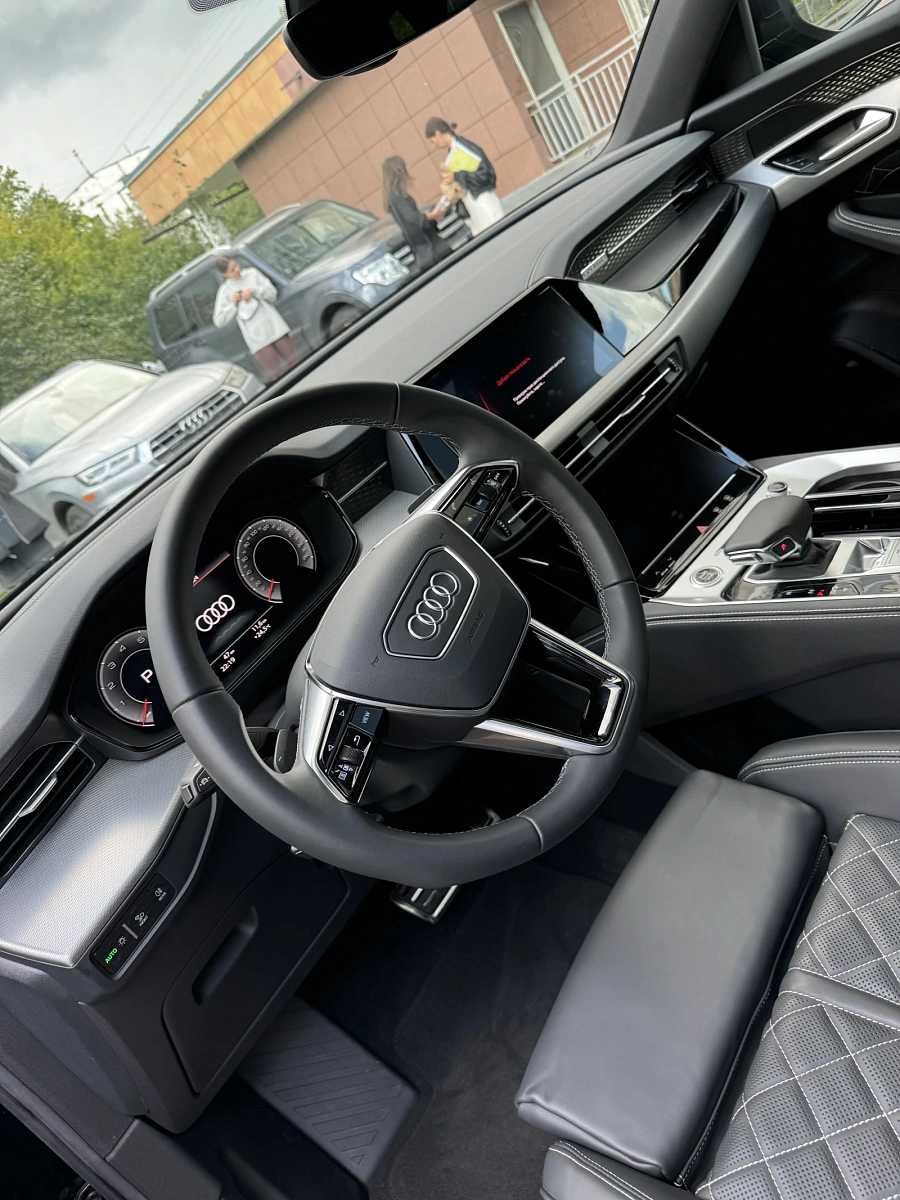 Audi Q6, 2023г., полный привод, робот