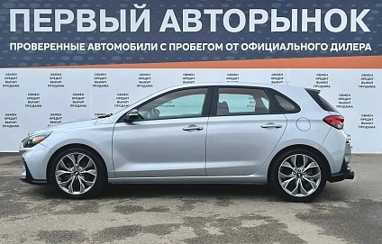 Hyundai Elantra, 2020г, передний привод, автомат