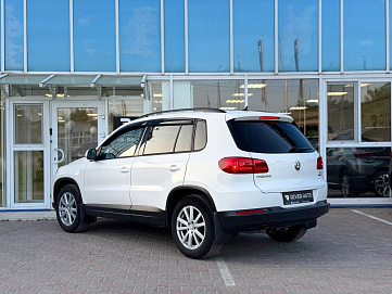 Volkswagen Tiguan, 2011г, передний привод, механика