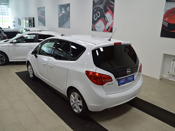 Opel Meriva, 2012г, передний привод, механика