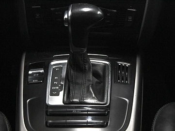 Audi A4, 2012г, передний привод, вариатор