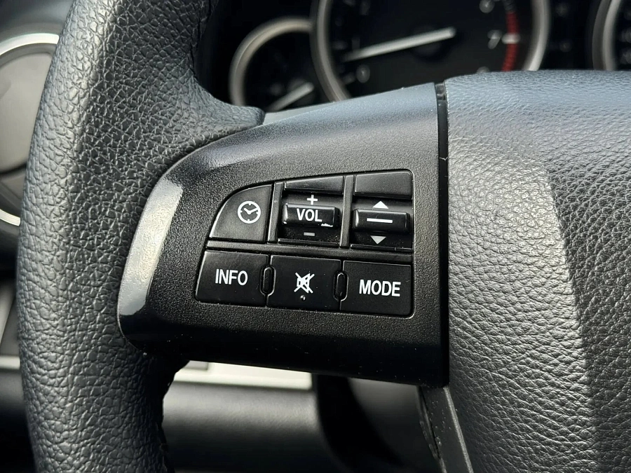 Mazda 6, 2011г., передний привод, автомат