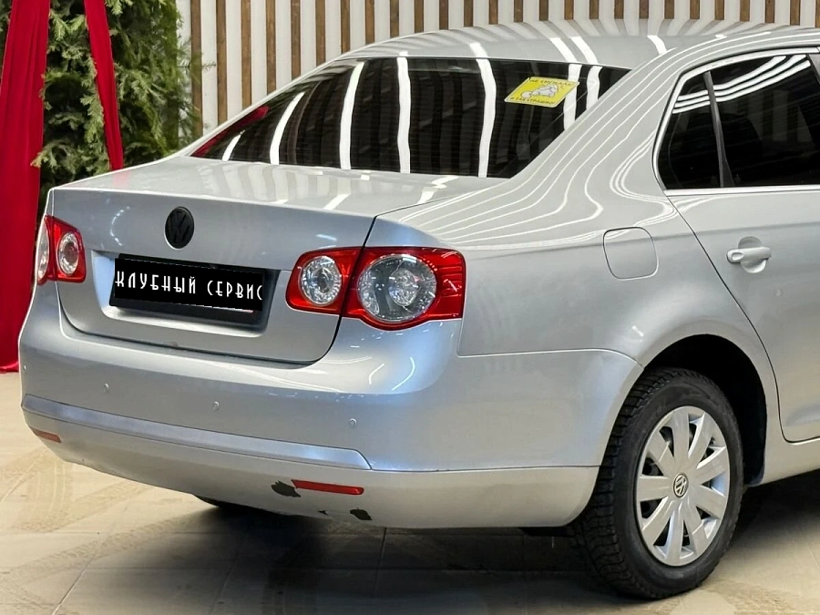 Volkswagen Jetta, 2008г., передний привод, автомат