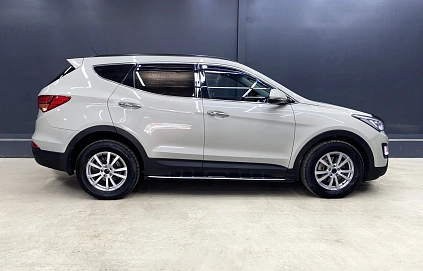 Hyundai Santa Fe, 2014г, полный привод, автомат