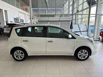 Nissan Note, 2011г., передний привод, механика