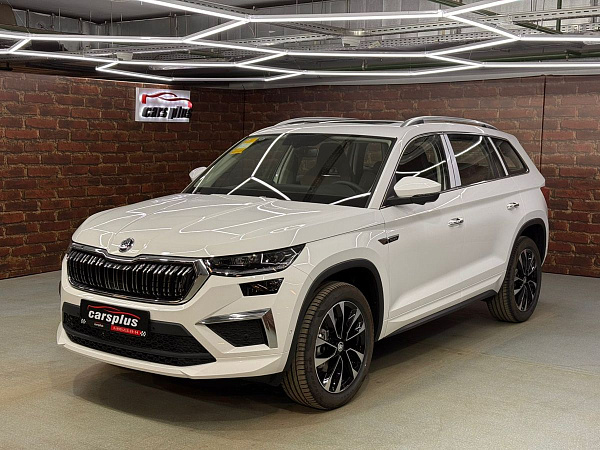 Skoda Kodiaq, 2024г., полный привод, робот