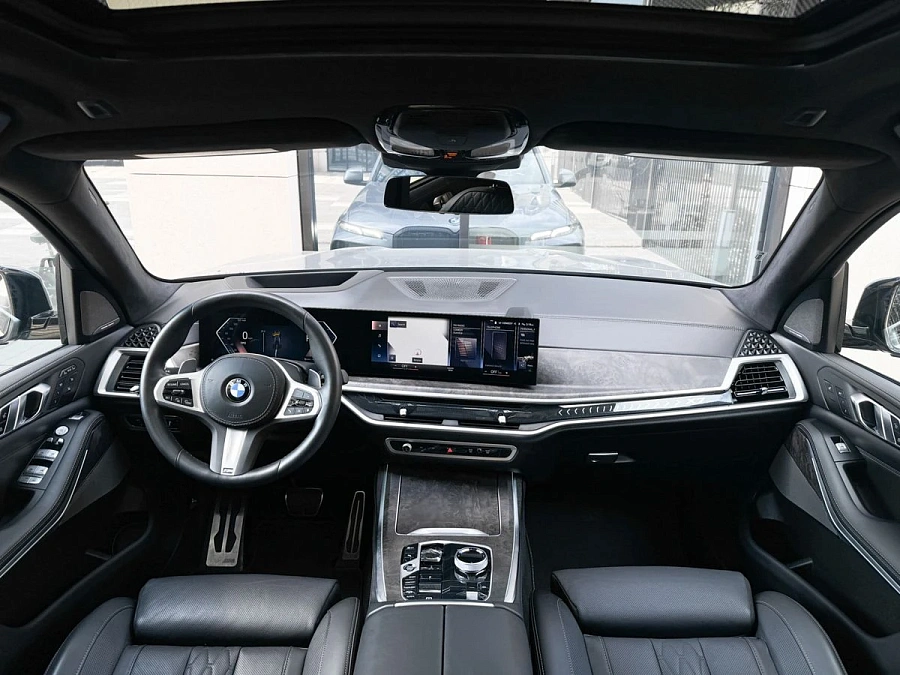 BMW X7, 2022г., полный привод, автомат