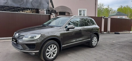 Volkswagen Touareg, 2015г, полный привод, автомат