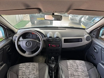 Renault Logan, 2013г, передний привод, механика