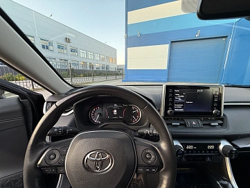 Toyota RAV4, 2021г, полный привод, автомат
