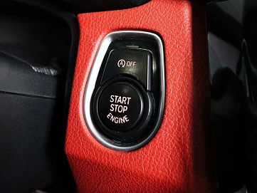 BMW , 2017г., полный привод, автомат