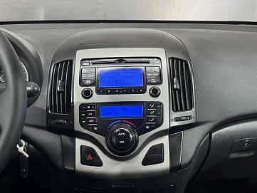 Hyundai i30, 2009г, передний привод, автомат