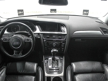 Audi A4, 2012г, передний привод, вариатор